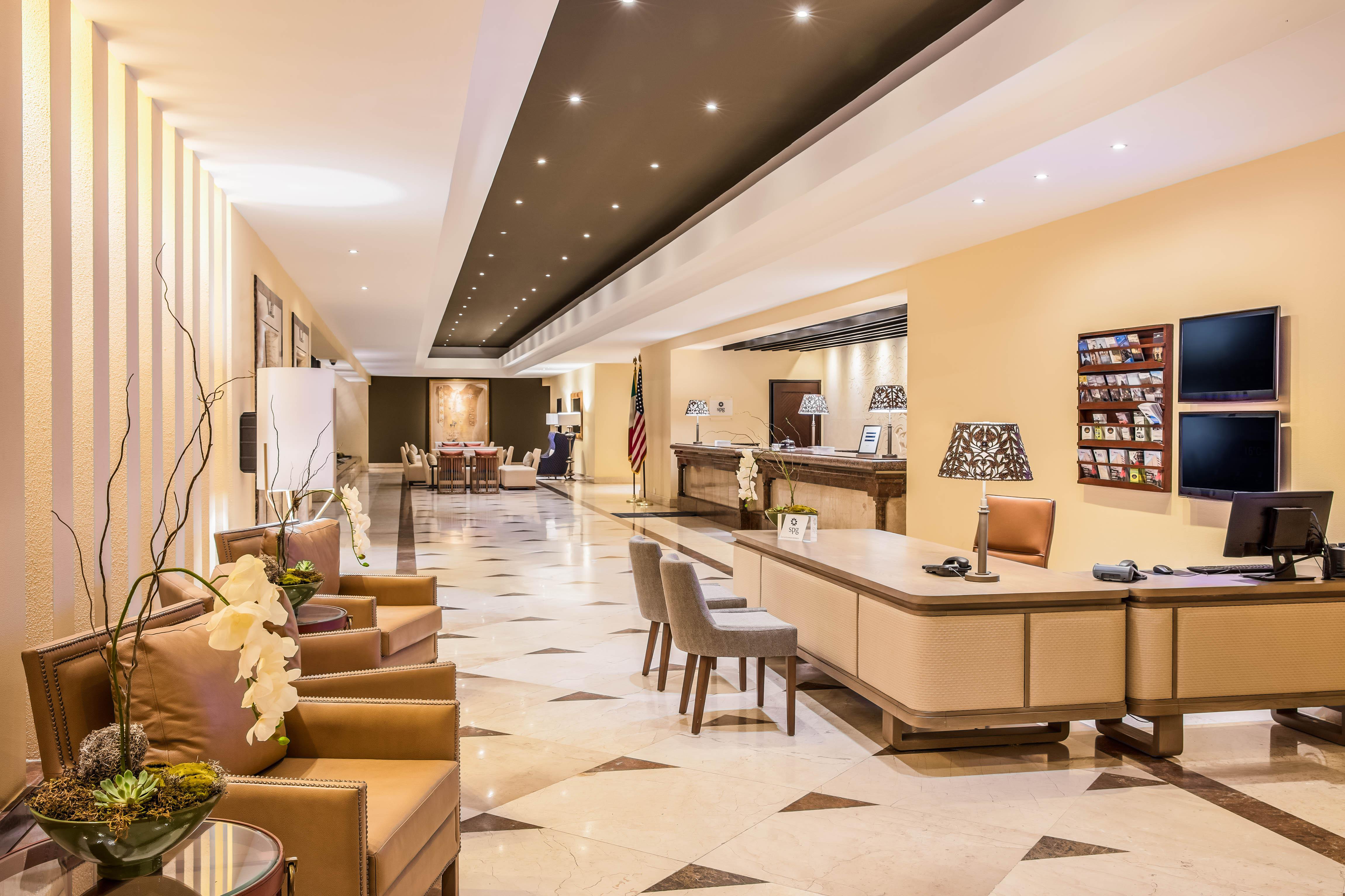 Sheraton Chihuahua Soberano Buitenkant foto