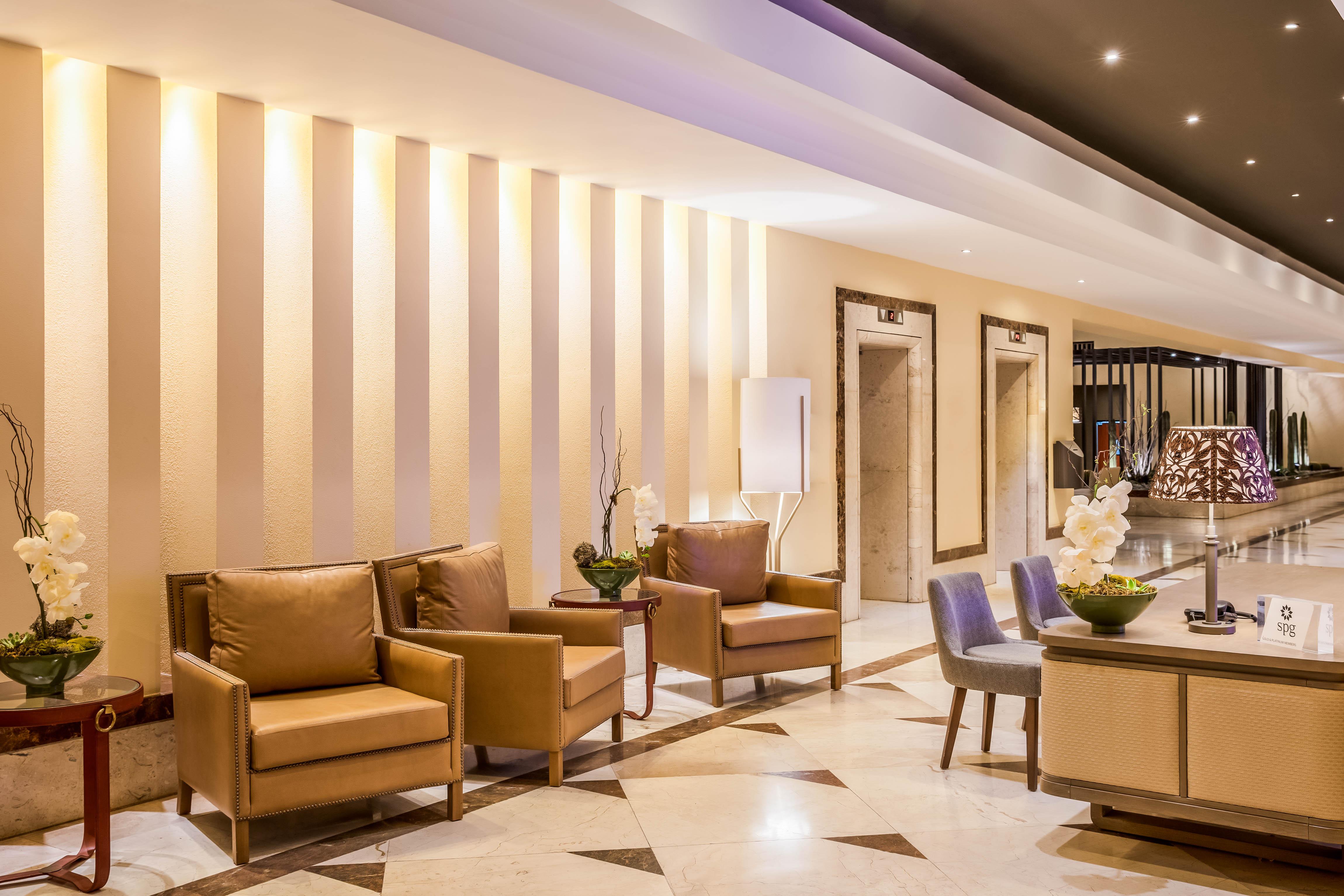 Sheraton Chihuahua Soberano Buitenkant foto